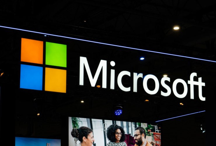 microsoft-faces-ftc-investigation-for-reeling-in-federal-contracts-with-freebies