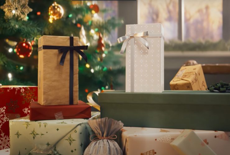 pixel-throws-a-holiday-jab-at-the-iphone-in-google’s-latest-christmas-ad