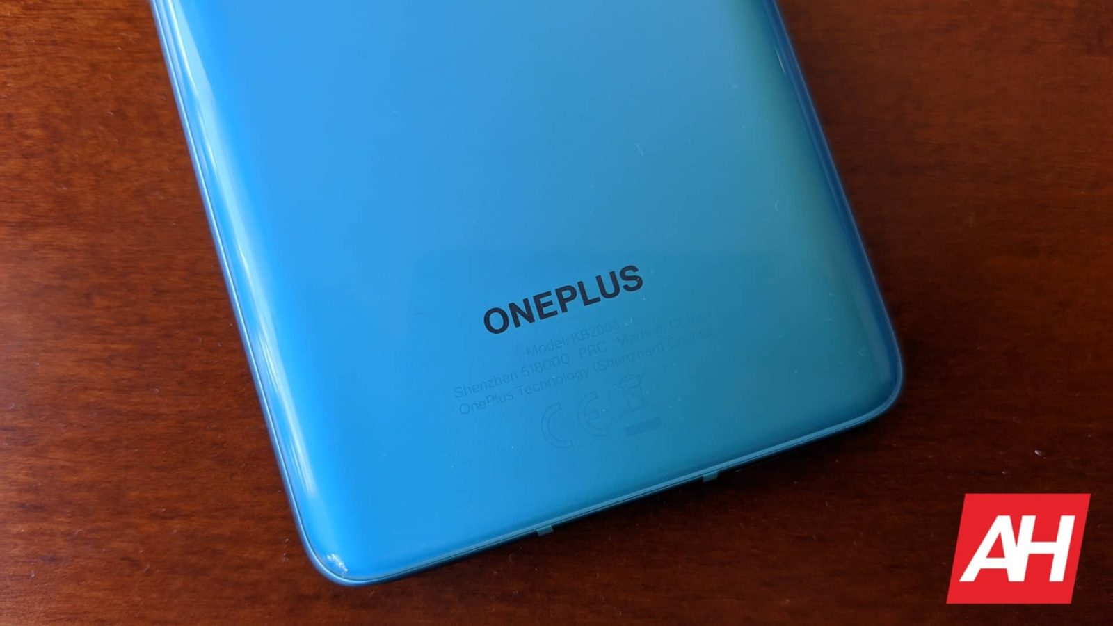 oneplus-13-mini-specifications-appear-ahead-of-oneplus-13-launch