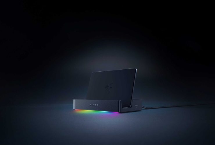 razer-unveils-a-dock-for-handhelds-and-a-new-monitor-stand