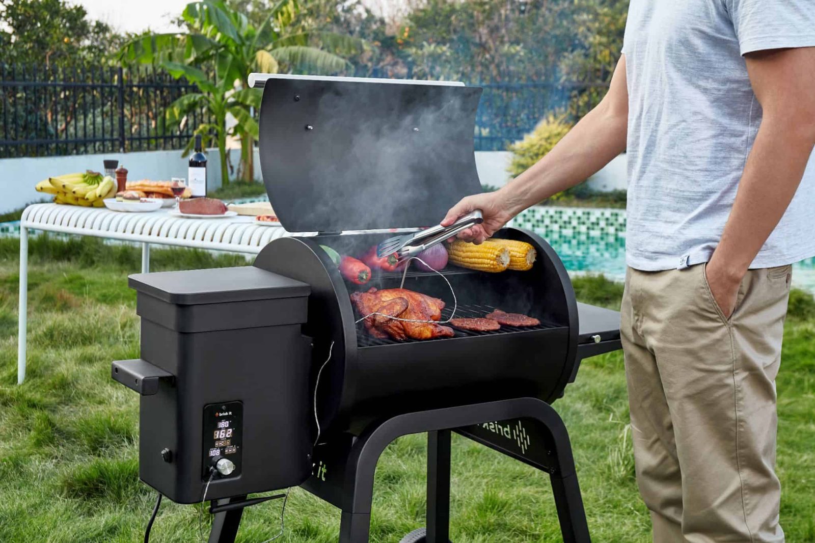 brisk-it’s-new-zelos-smart-grill-brings-ai-to-wood-smoked-bbq