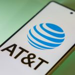 did-your-internet-cut-out?-at&t-says-it-will-start-paying-you-back-for-outages