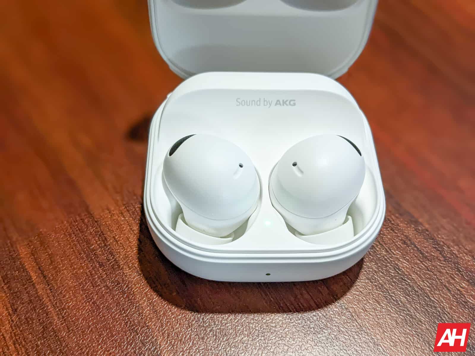 ah-real-deal:-save-43%-on-the-samsung-galaxy-buds-2-pro