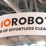 smorobot-brings-powerhouse-cordless-robot-pool-cleaners-to-ces-2025