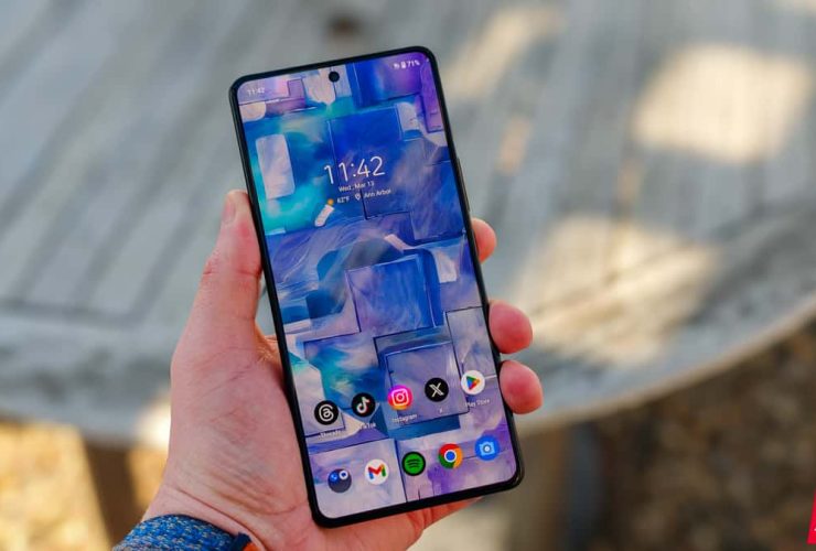 asus-zenfone-12-ultra-spotted-on-geekbench