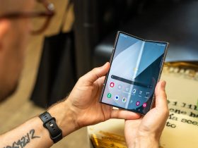 foldable-phone-deals:-samsung-galaxy-z-fold-6-or-google-pixel-9-pro-fold?