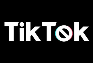 tiktok-shuts-down-in-us-amid-ban,-blocked-posts-that-said-‘follow-me-on’