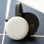 google-chromecast-bug-shrinks-the-time-and-weather-on-ambient-mode