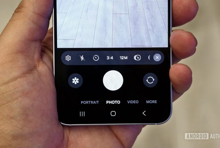 the-galaxy-s25-series-steals-a-handy-video-capture-feature-from-iphones