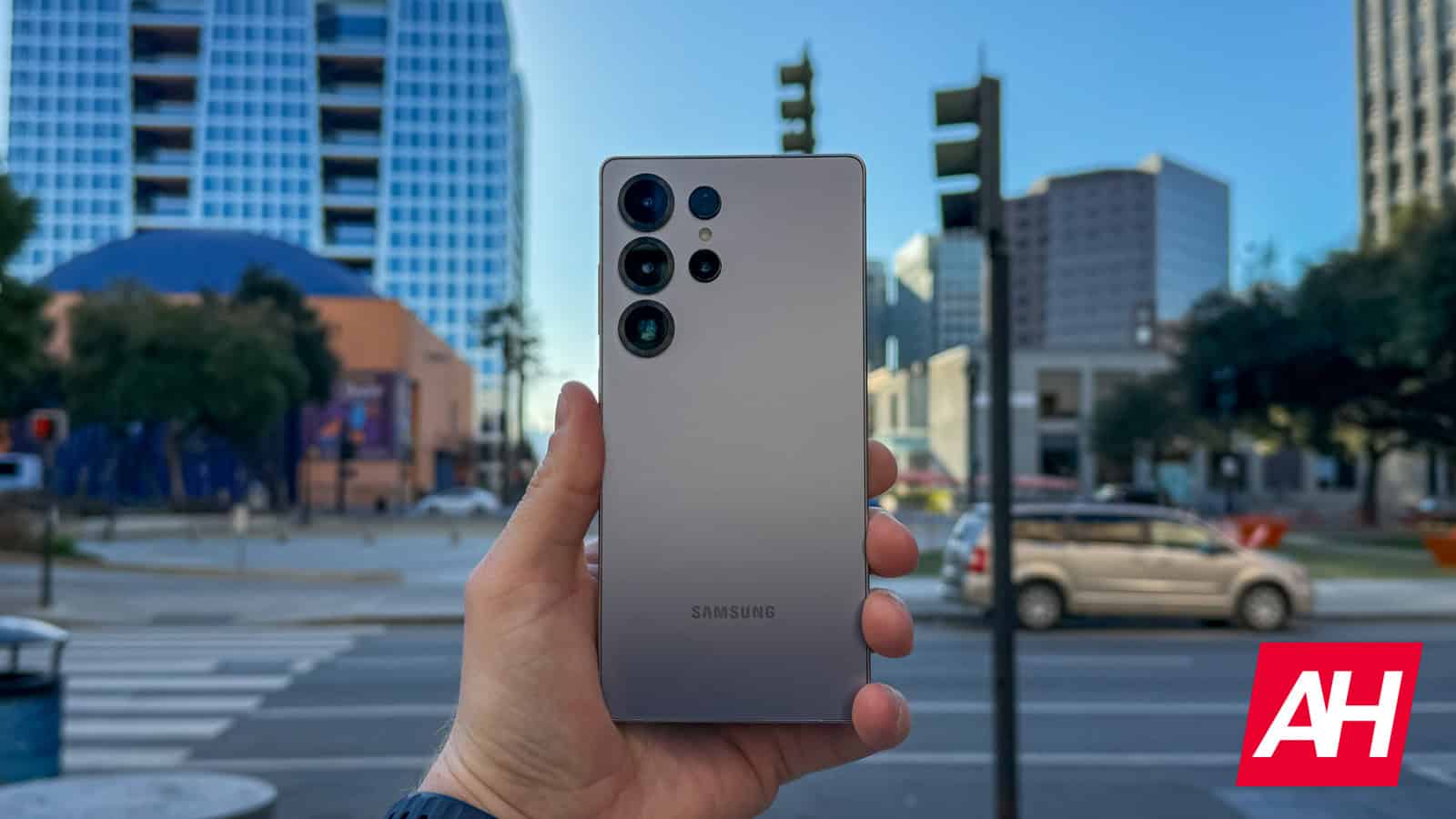 galaxy-s25-units-are-arriving-soon!