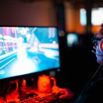 the-psychology-behind-online-gaming:-why-digital-worlds-captivate-us