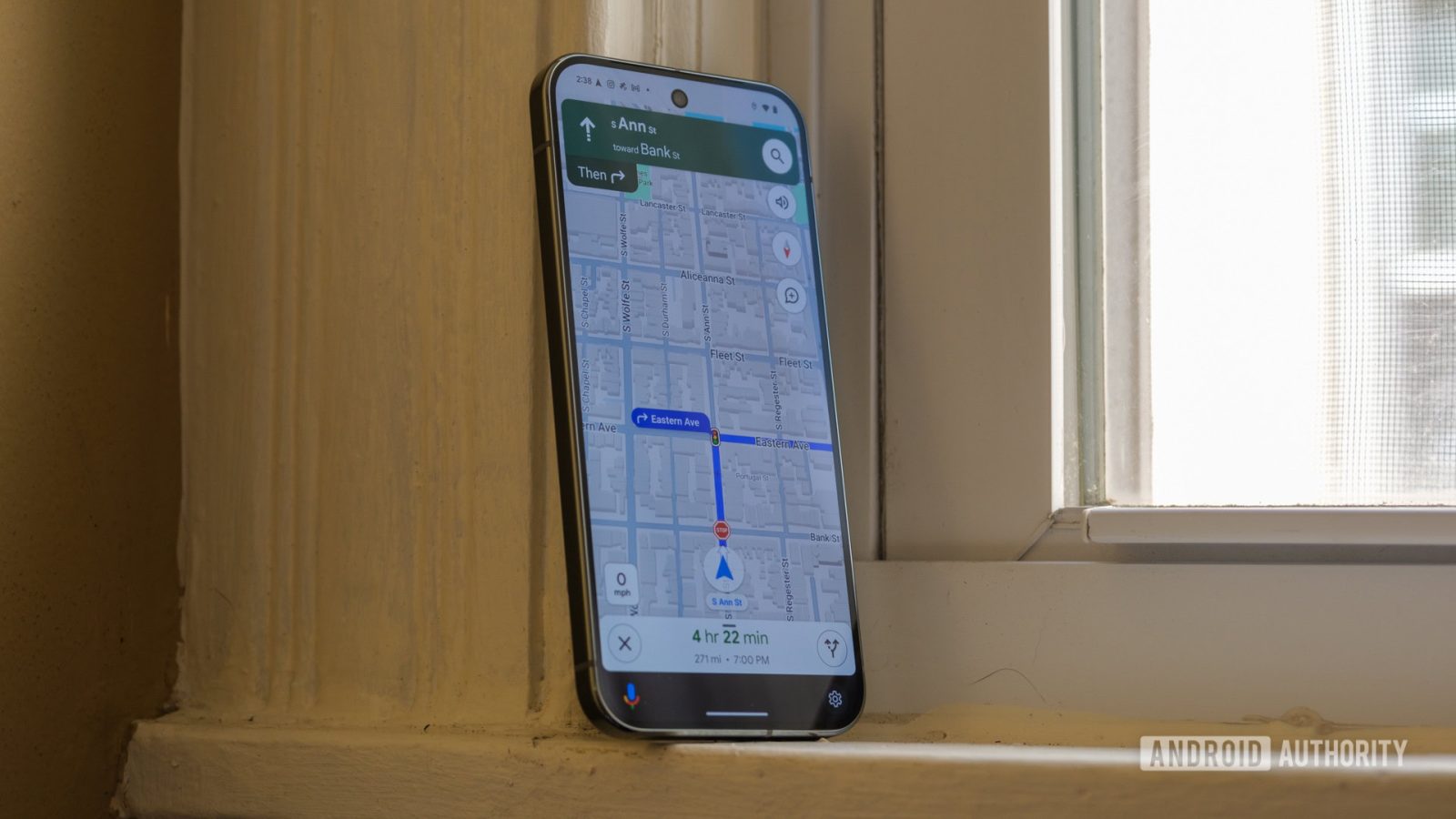 google-maps-joins-the-now-bar-party-on-one-ui-7