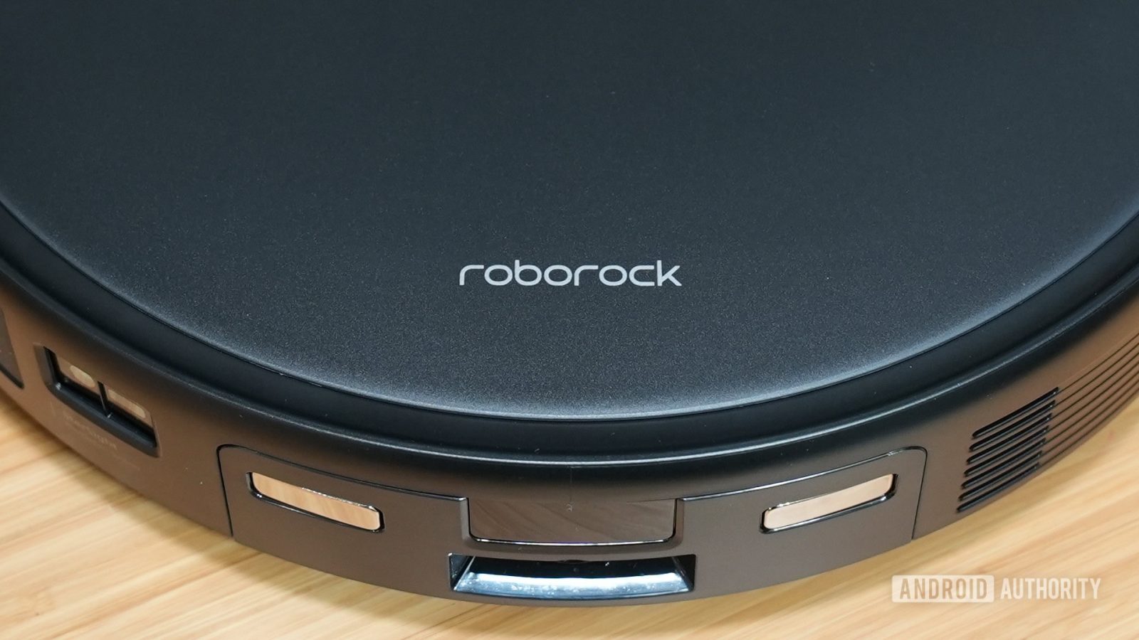 the-slim-and-stylish-roborock-saros-10r-robovac-is-the-new-king-of-furniture-navigation-in-my-house