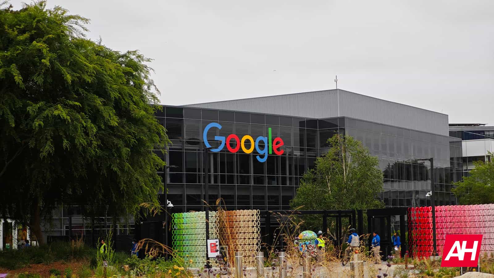 china-launches-antitrust-probe-into-google