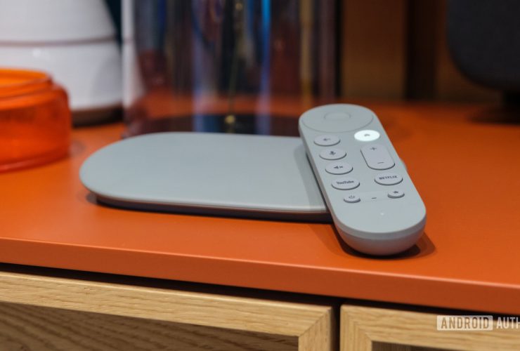 google-tv-streamer-vs-chromecast-with-google-tv:-should-you-upgrade?