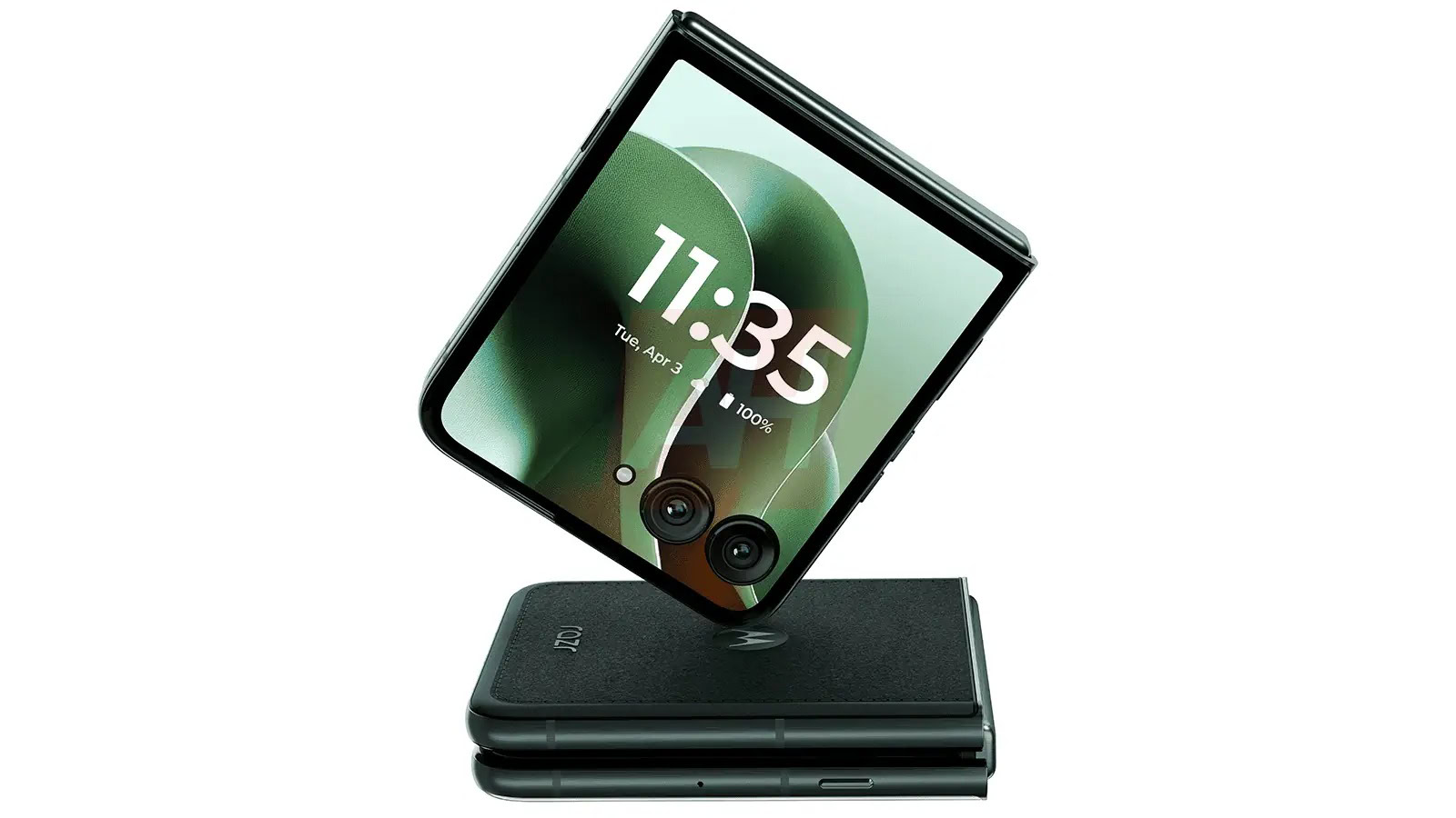 motorola-could-follow-the-samsung-playbook-with-the-razr-plus-2025