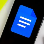 google-is-working-on-giving-the-docs-android-app-a-few-web-features-(apk-teardown)