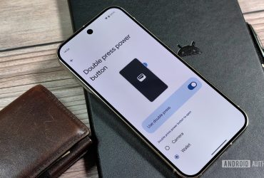 android-16-beta-2-lets-you-double-press-the-power-button-to-open-google-wallet