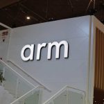 arm-reportedly-secures-meta-as-client-for-its-first-soc