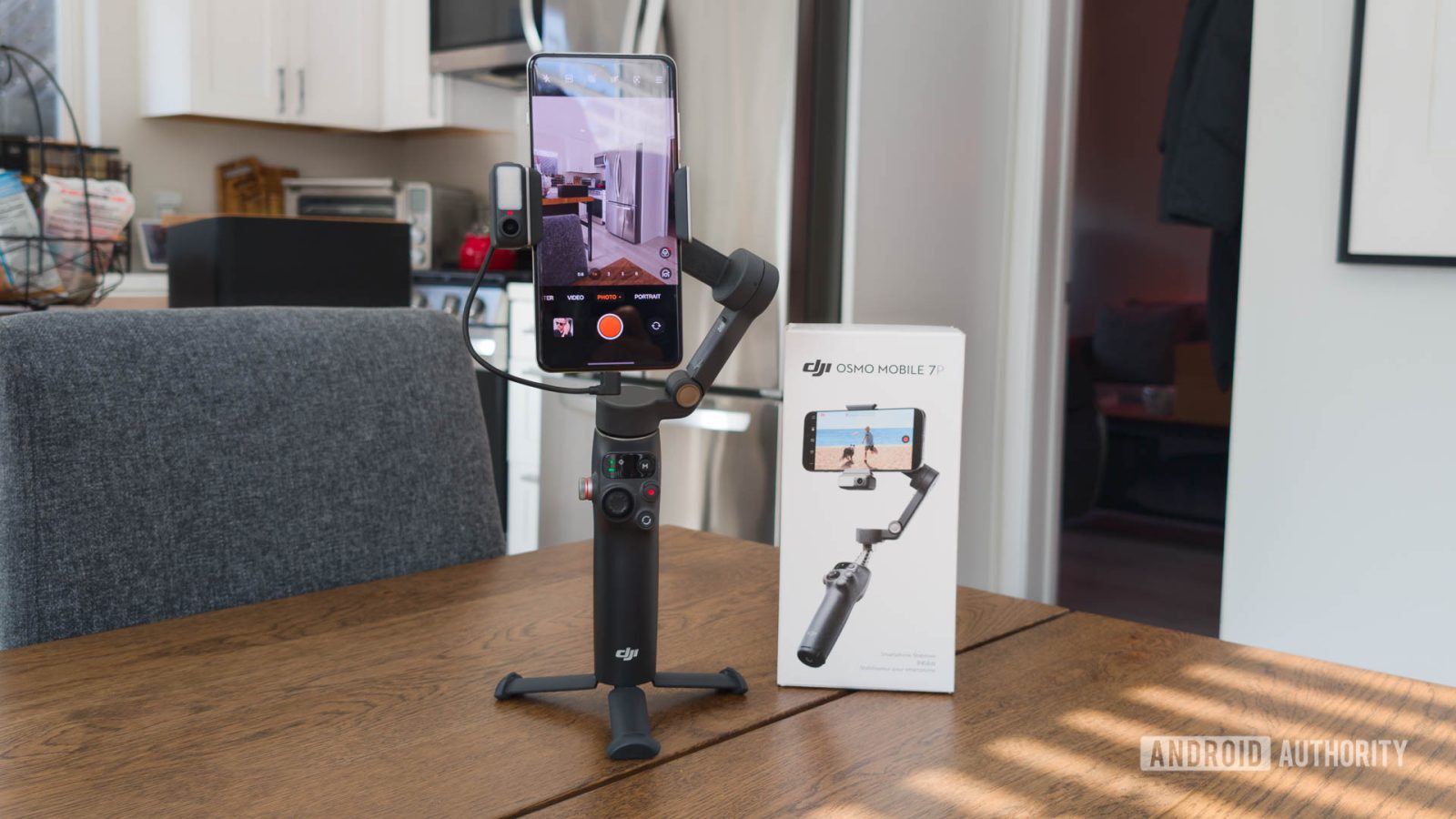 the-dji-osmo-mobile-7p-is-so-good,-it-might-tear-me-away-from-the-osmo-pocket-3