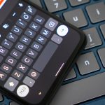 this-pixel-exclusive-gboard-feature-will-now-be-more-useful-around-the-world-(apk-teardown)