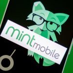 mint-mobile-vs-visible:-two-of-the-best-prepaid-carriers,-compared