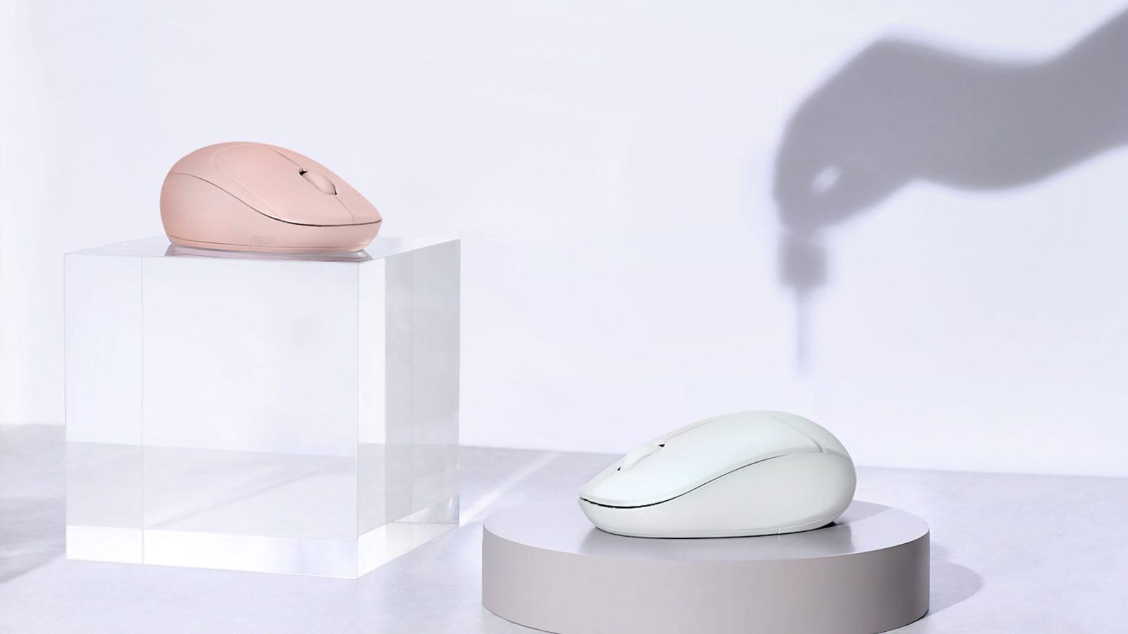 would-you-buy-a-scented-mouse?-asus-thinks-you’ll-love-this-unique,-bizarre-accessory