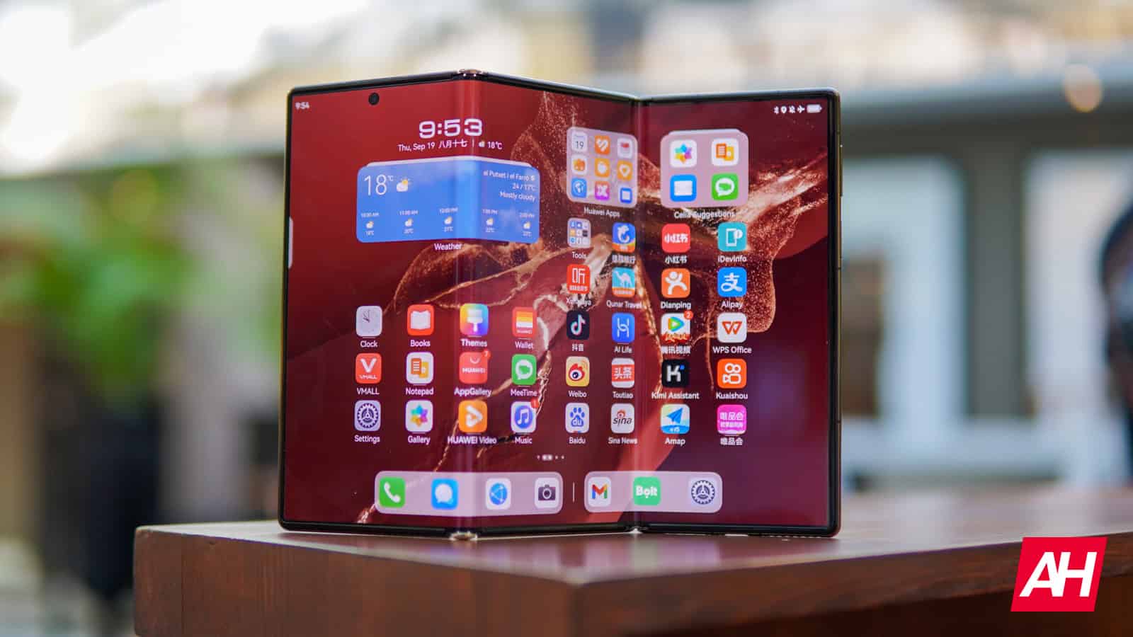 samsung’s-tri-fold-phone-could-take-longer-than-expected-to-arrive