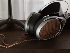 meze-audio-poet:-the-only-headphones-you’ll-need!