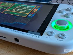 emulation-might-be-legal,-but-this-handheld-maker-just-moved-into-dangerous-waters