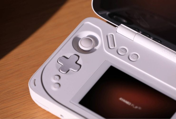 ayaneo’s-clamshell-windows-handheld-joins-the-crowdfunding-hall-of-shame