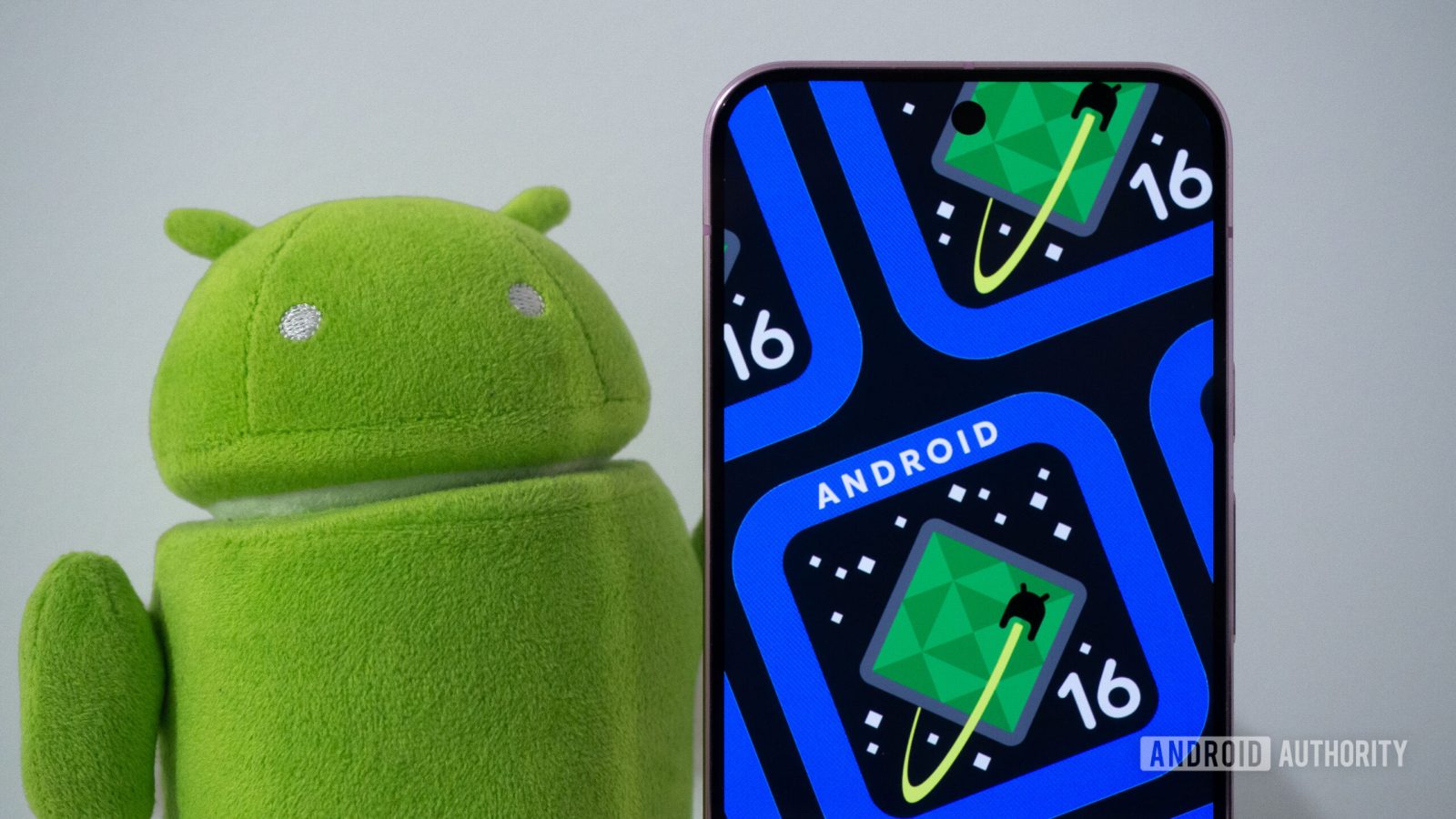 android-16-beta-2.1-is-coming-to-pixel-phones-now-with-a-smattering-of-fixes