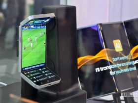 samsung’s-weird-foldable-phones-are-my-favorite-thing-from-mwc-2025