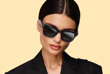 these-limited-edition-meta-x-coperni-glasses-are-stylish,-and-expensive