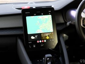 android-auto-14.0-releases-in-beta-with-prep-for-defrost-buttons,-maps-alert-controls