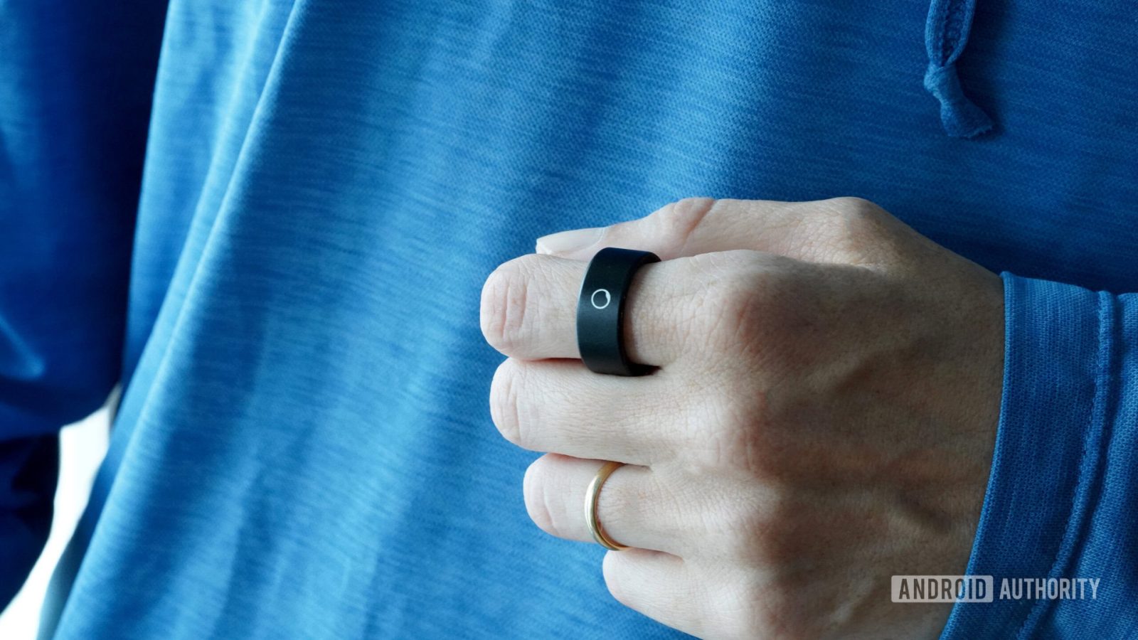 this-smart-ring-promises-health-insights-even-google-and-apple-haven’t-cracked