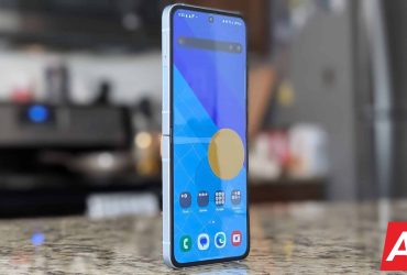 is-a-tri-fold-flip-smartphone-from-samsung-in-the-cards?