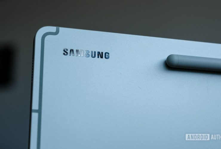 galaxy-tab-s10-fe-and-fe-plus-leak-shows-off-samsung’s-tablets-from-all-angles