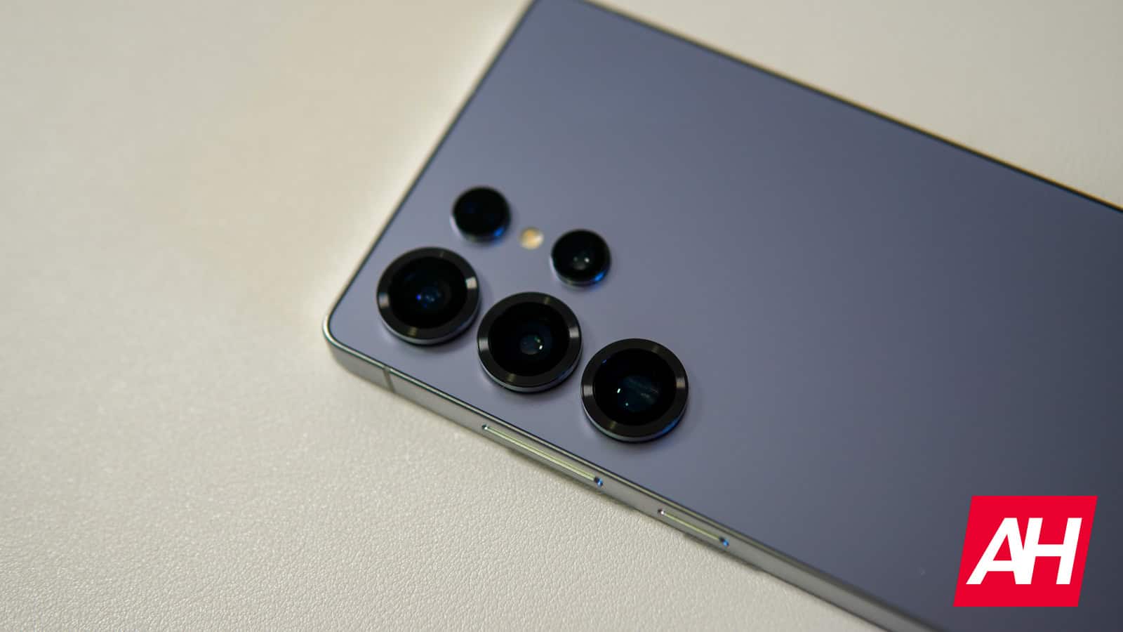 galaxy-s26-ultra-won’t-offer-two-200mp-cameras-for-this-reason