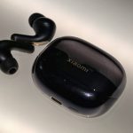 these-new-wireless-earbuds-use-wi-fi-instead-of-bluetooth,-and-here’s-why