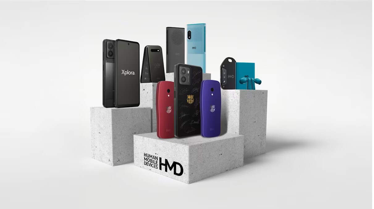 hmd-introduces-family-focused-fusion-x1-&-more-at-mwc-2025