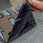 lenovo’s-solar-pc-concept-uses-the-power-of-the-sun-to-charge