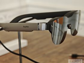 these-new-rayneo-glasses-make-wearing-a-private-hd-display-both-comfortable-and-practical