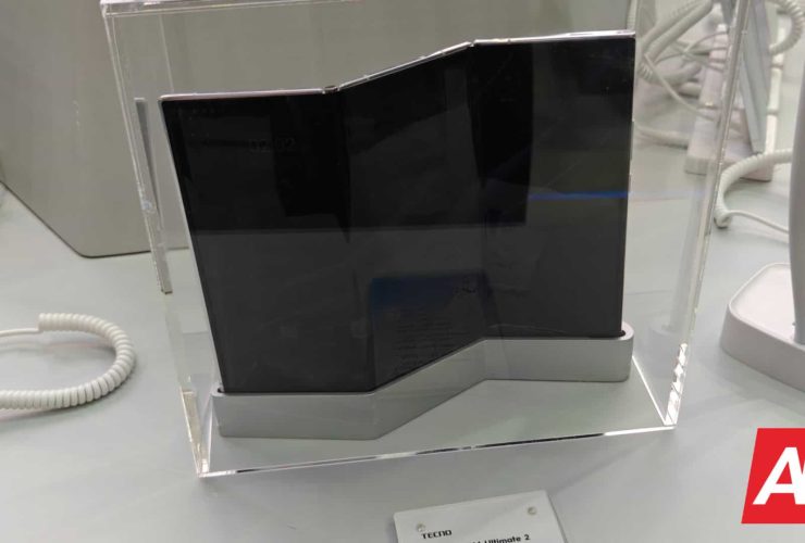 tecno’s-tri-fold-concept-smartphone-is-on-display-at-mwc-2025