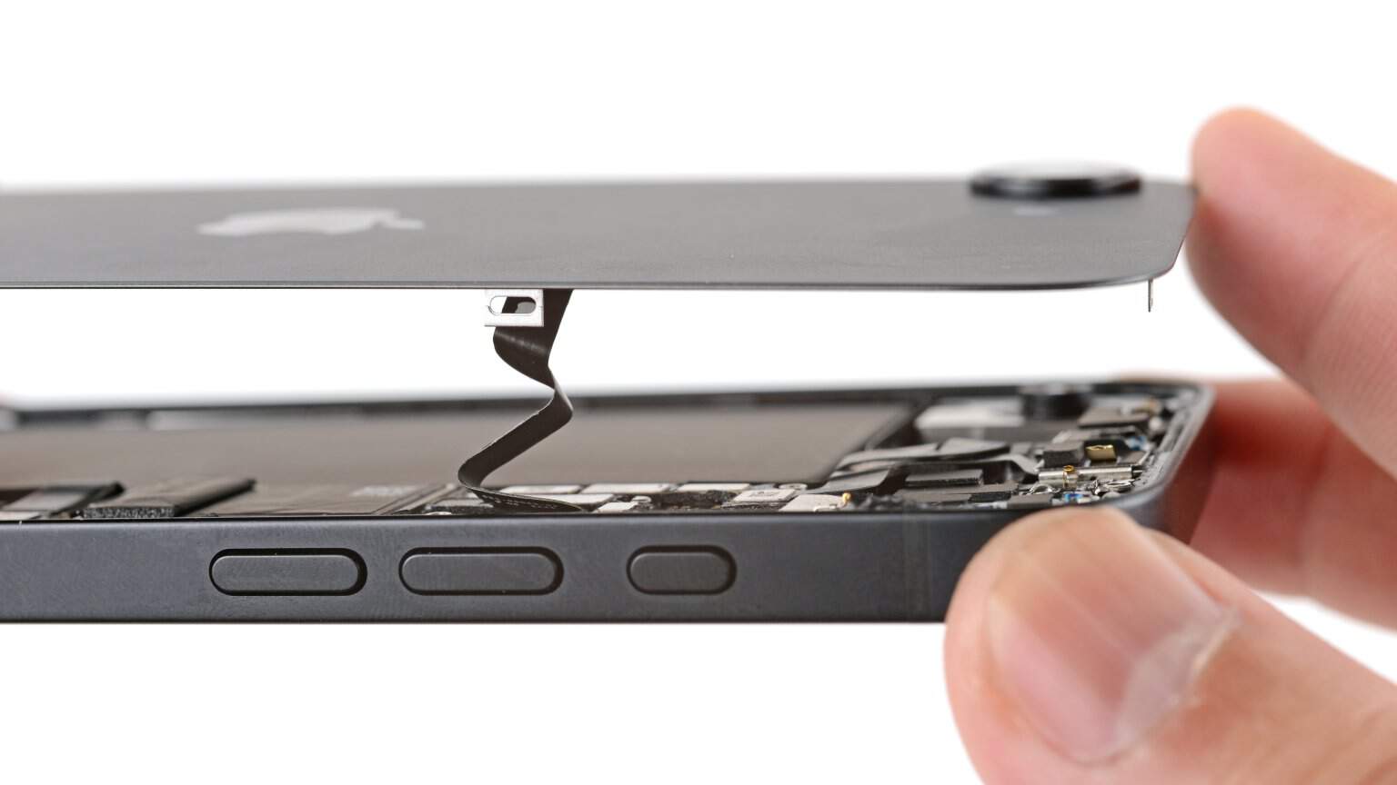 iphone-16e-gets-a-respectable-repairability-score-from-ifixit