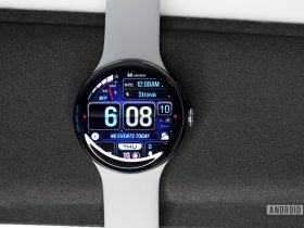 android-15-is-finally-hitting-pixel-watch-models-with-wear-os-5.1-update