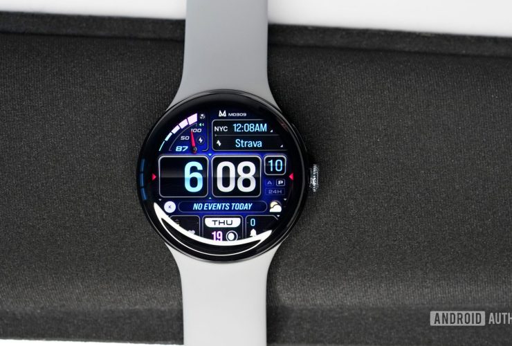 android-15-is-finally-hitting-pixel-watch-models-with-wear-os-5.1-update