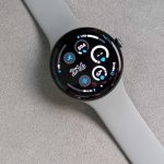 pixel-watch-wear-os-5.1-update-brings-a-‘force-global-aod’-feature