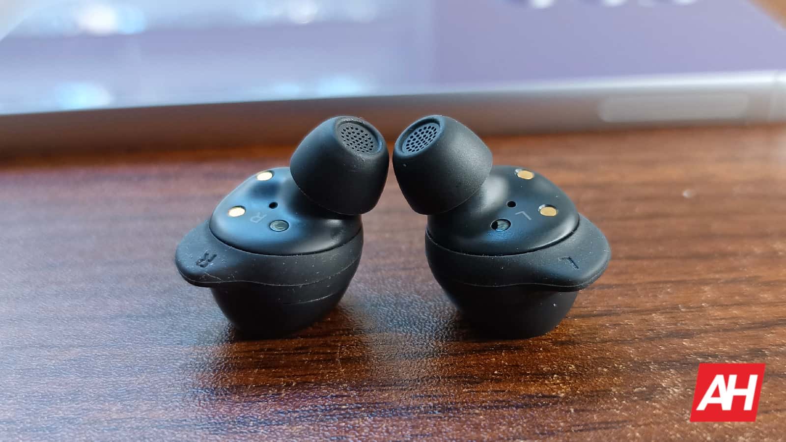 samsung’s-galaxy-buds-fe-2-are-reportedly-under-development