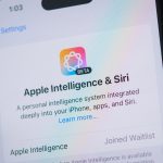 apple’s-ai-push-is-stalling,-and-its-siri-upgrade-could-be-years-behind-gemini